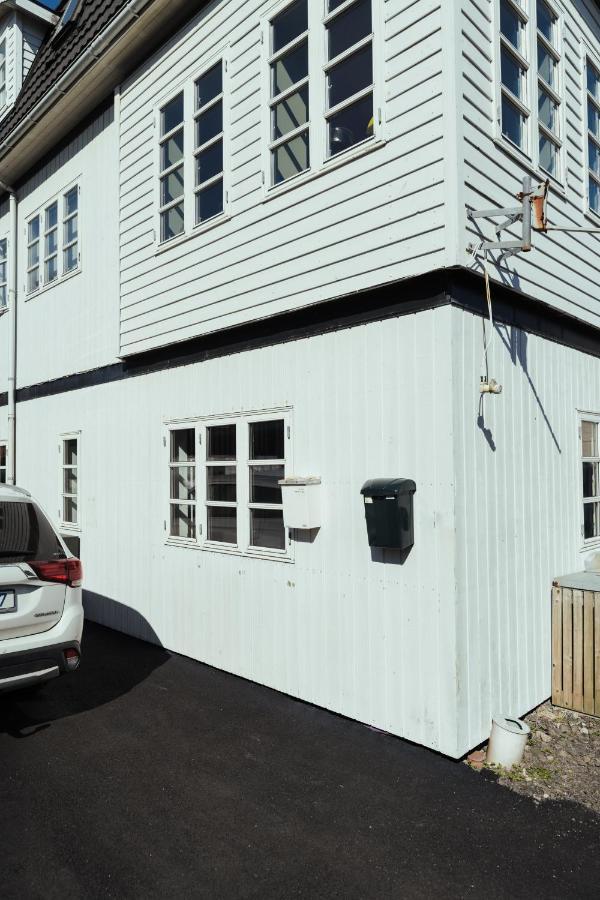 1 Bedroom Apartment / Central / Torshavn Exterior photo